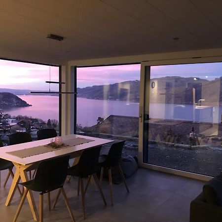 Moderne Unterkunft Mit Panoramablick Auf Thunersee Krattigen Exteriör bild